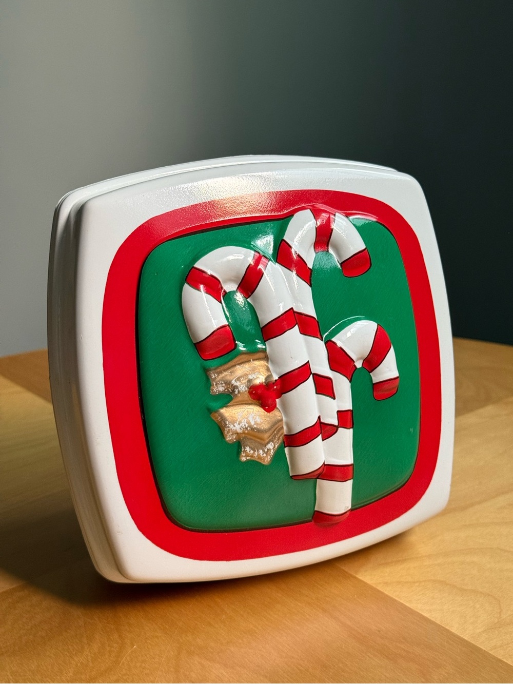 Vintage Ullman Candy Cookie Snap Lid Container Red Plastic Christmas Candy Cane